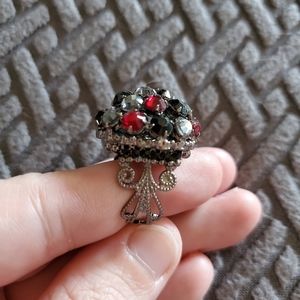 Sorrelli ring